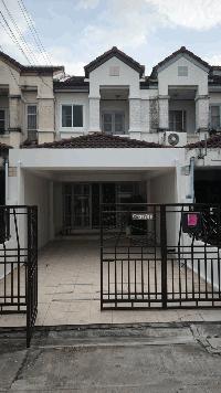 ขายทาวน์เฮ้าส์ 2 ชั้น ฟรีโอน หมู่บ้าน สิรีนเฮ้าส์ วัชรพล รีโนเวทใหม่ พร้อมอยู่ ใกล้ทางด่วนรามอินทรา โทร 086-3744534